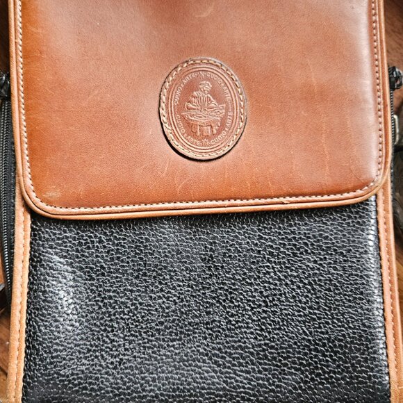 Vintage Italian Leather Camera Bag - Picture 4 of 16